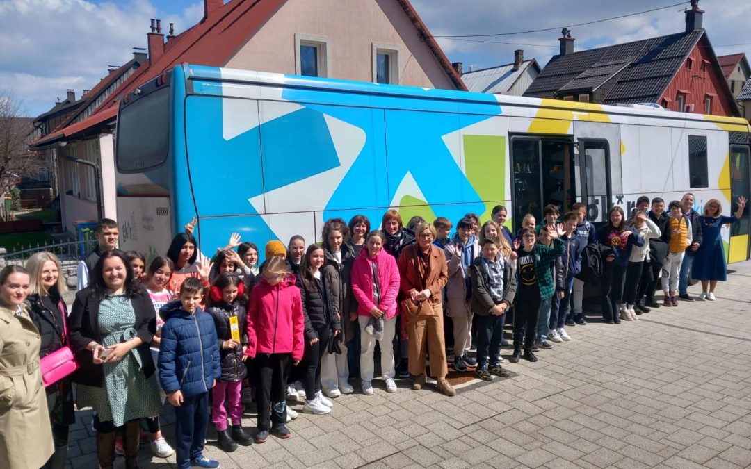Posjet autorice Jasminke Tihi-Stepanić u sklopu Tjedna dobre dječje knjige
